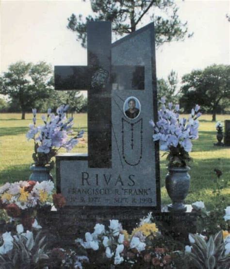 Heart Shaped Headstones And Cross Monuments By Schlitzberger