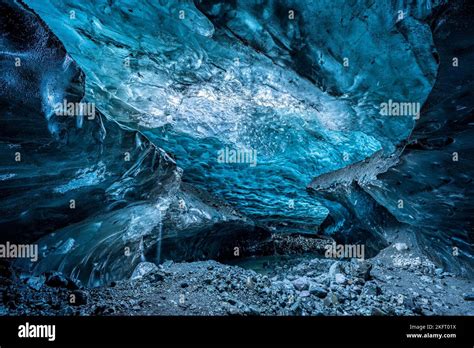 Ice Cave In Vatnaj Kull Glacier Glacier Cave Vatnaj Kull National