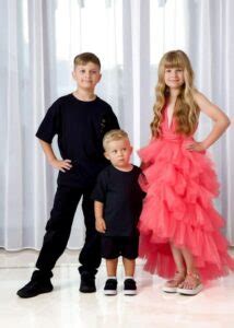 Kids Diana Show Height, Weight, Age, Facts, Parents, Family