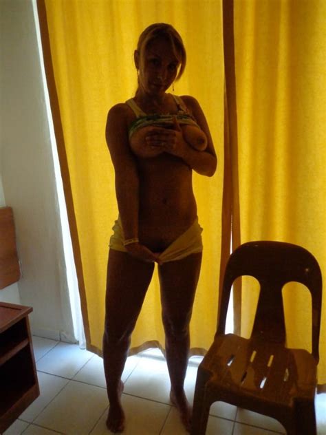 Blonde Milf Stripping Out Of Her Summer Clothes Pics Xhamster