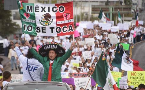 Participan Asociaciones Civiles En La Manifestaci N De Trabajadores Del