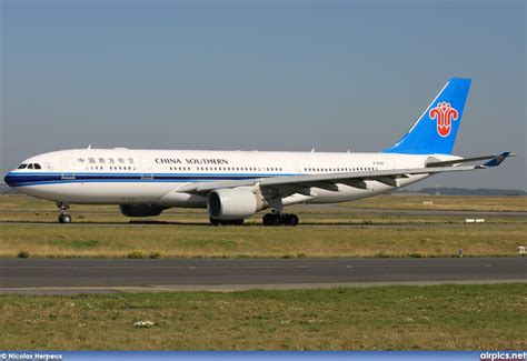 B 6526 Airbus A330 200 China Southern Airlines Large Size