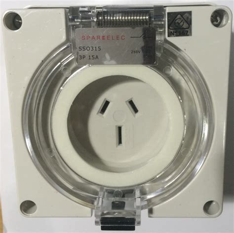 Sparkelec 3 Pin 15amp Female Socket Outlet IP66 Single Phase Impact