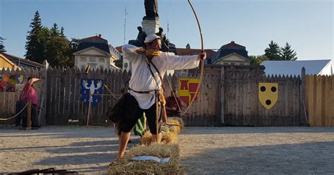 Le Puy En Velay Comment Est N Le Roi De Loiseau Un Jour De