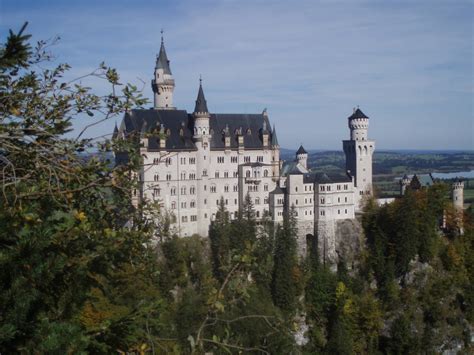 Solve Neuschwanstein Castle Jigsaw Puzzle Online With Pieces