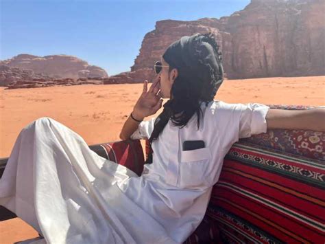 excursión de medio día en jeep por el desierto de wadi rum con puesta