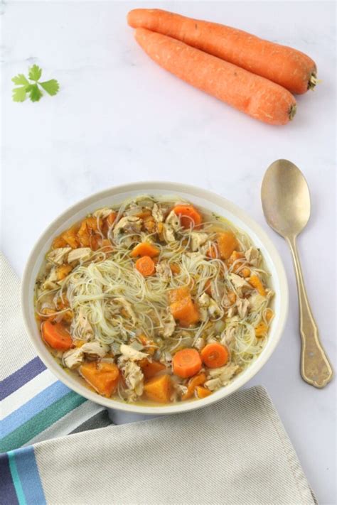 Soupe De Poulet Aux Vermicelles Go Healthy With Bea