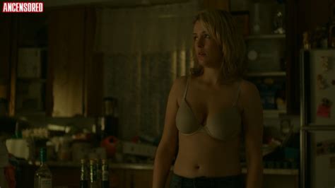 Naked Charlotte Aubin in Crème de Menthe