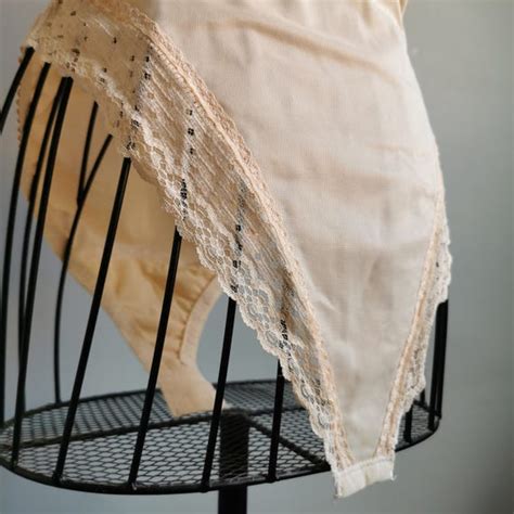 Vintage Elegant Lingerie Soviet Sexi Lingerie Small Gem