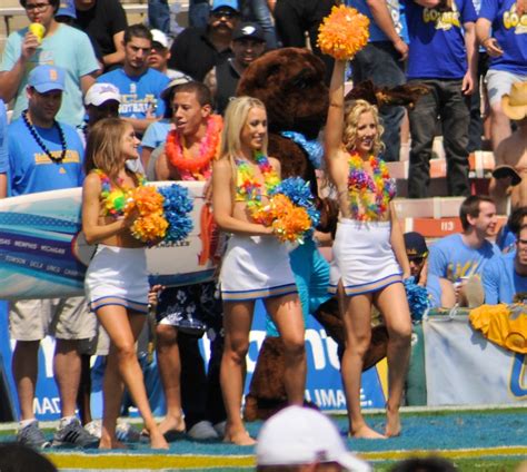 UCLA Cheerleaders In Bikini Tops For Maui Invitational Pro Flickr