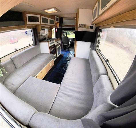 Stunning Luxury Motorhome Campervan, U-Shaped Lounge, 50k, Full MOT
