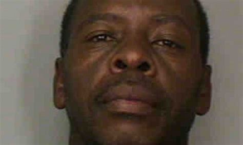 Florida HIV Positive Man Forces Girlfriend To Have Unprotected Sex With Him Daily Mail Online