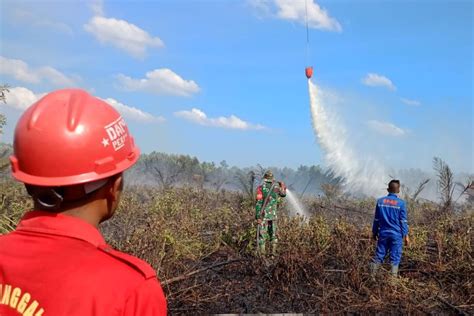 BPBD Riau Sebut Kabut Asap Pekanbaru Kiriman Dari Sumsel Dan