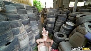 Busty Sapphire Lapiedra Slides Her Pussy On The Stiff Dick Porn Movies Movs