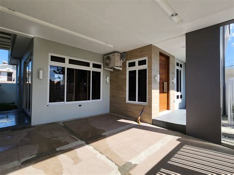 FOR SALE MODERN CONTEMPORARY BRAND NEW HOUSE IN PAMPANGA NEAR MARQUEE