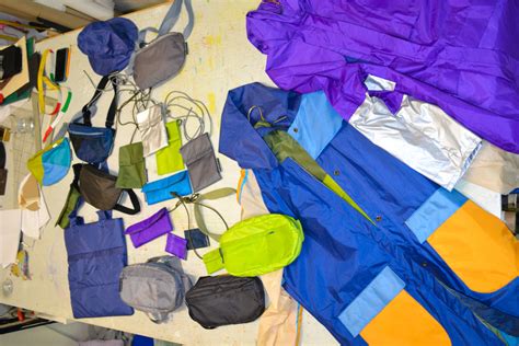 Upcycling: Tentation macht Mode aus alten Zelten - FINK.HAMBURG