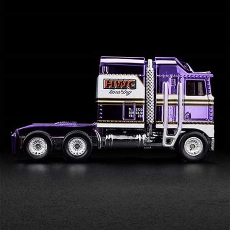 Hot Wheels Red Line Club Thunder Roller Price Guide