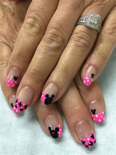 Disney Nails Pink Polka Dot Mickey Mouse Gel Nails Disney Nails Gel