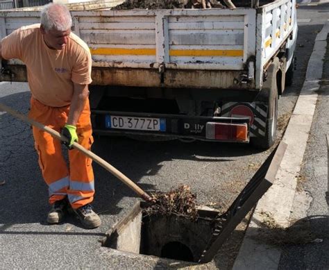 Tombini E Caditoie Iniziata Pulizia Generale Fregeneonline