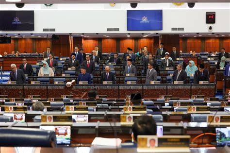 Pn Mps Stages Walkout Of Dewan Rakyat After Epf Withdrawal Debate Rejected