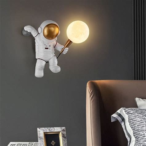 Nu Korting De Led Personality Astronaut Moon Is Een Unieke