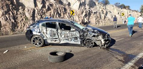 Accidente En La Durango Mazatlán Deja Un Muerto Y Cuatro Heridos El