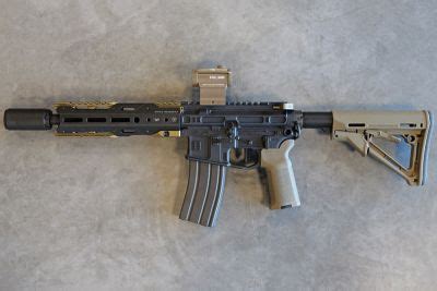 Réplique M4 Gbbr Tokyo Marui Strike Industries GRIDLOK Custom