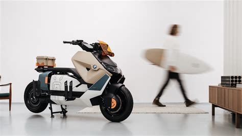 Bmw Ce Vagabund Moto Le Maxi Scooter Lectrique Revisit