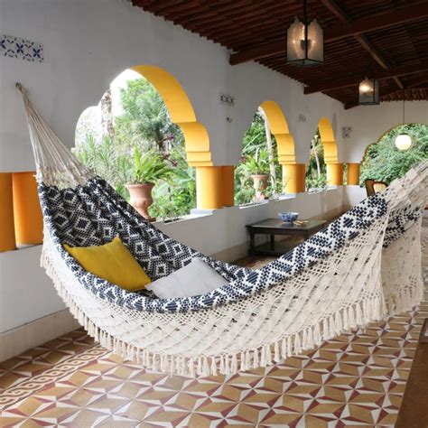 15 Indoor Hammocks That Will Ignite Everyones Relaxation