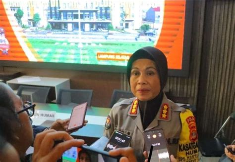 Polisi Berhasil Membongkar Sindikat Pembuatan Sim Palsu Di L