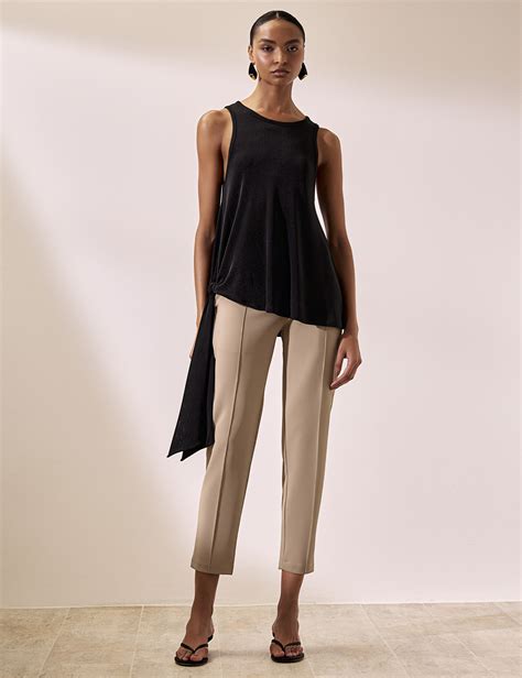 Calça Reta Nervura Beatriz Nude Mun Knitwear