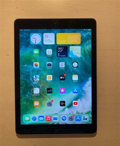 iPad 32 GB