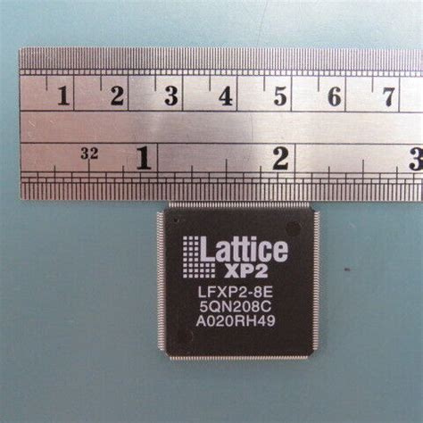 Lattice Semiconductor LFXP2 8E 5QN208C Qty Of 1 Per Lot Series Field