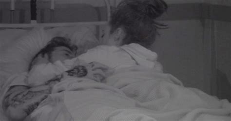 Stephanie Davis And Jeremy McConnell Have SEX In Celebrity Big