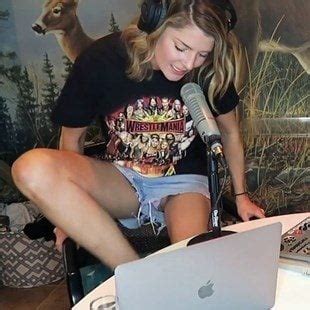 Grace Helbig Nude Photos Naked Sex Videos
