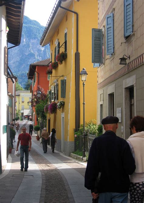 Passeggiata Centro Storico Di Roncegno Terme Escursione