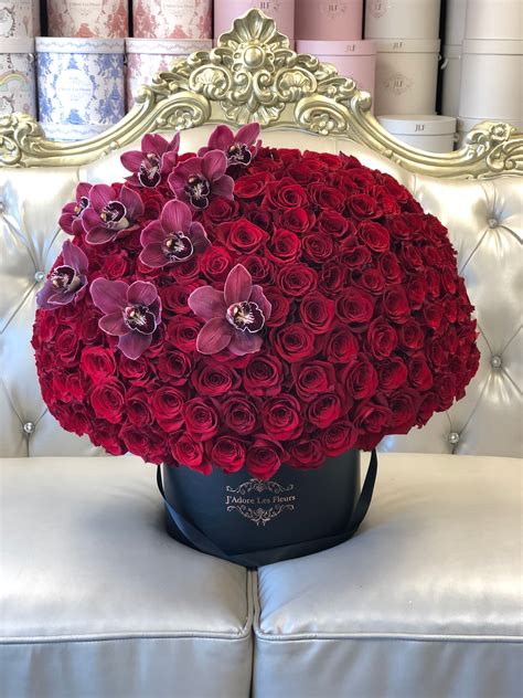 Signature 200 Red Rose Box With Single Orchids Jlf Los Angeles