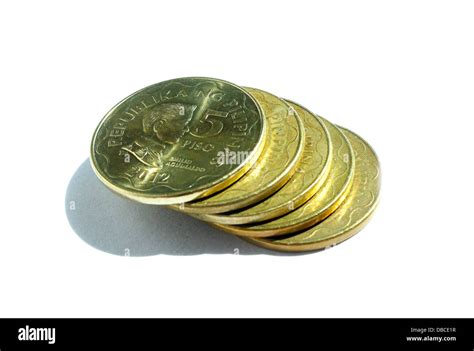 5 Peso Coins Of The Philippines Stock Photo Alamy