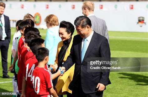 Xi Jinping Football Photos and Premium High Res Pictures - Getty Images