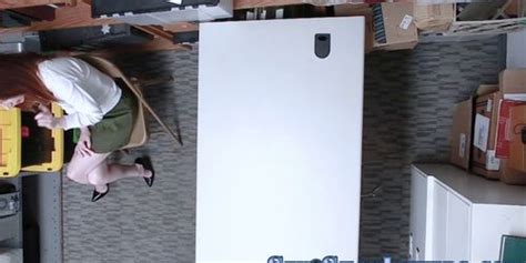 Amateur Shoplifter Banged Video 1 Tnaflix