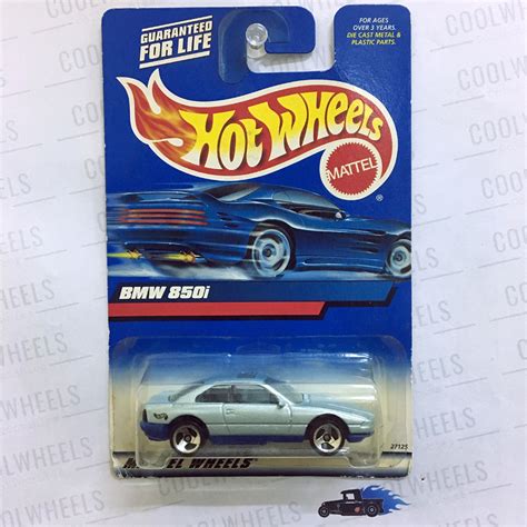 Hot Wheels BMW I Light Blue Cracked Blister Card Have Minor Crease Shopee Malaysia