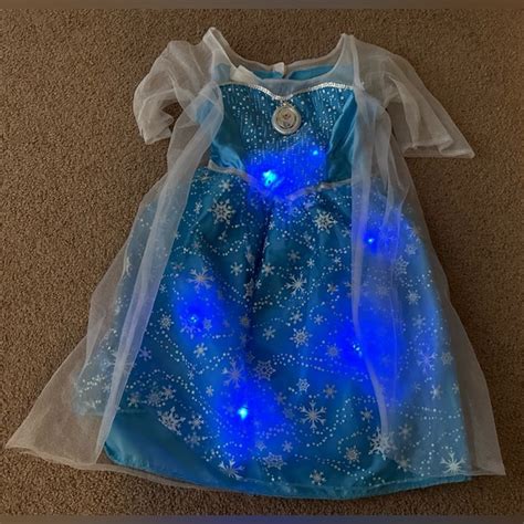 Jakks Pacific Costumes Disney Princess Frozen Elsa Musical Lightup Dress Plays Let It Go