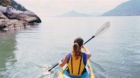 What Is The Difference Between Kayaking And Canoeing Spunout