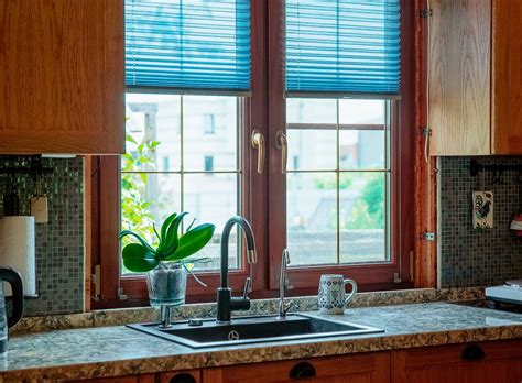 Декоративные раскладки на окна ПВХ, шпросы на пластиковые окна