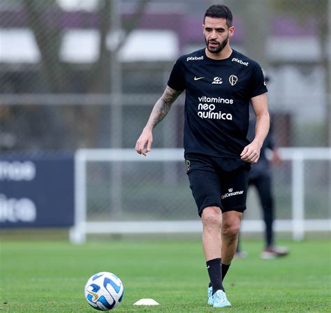 Futebol Masculino Tim O Fecha Prepara O Para Encarar Universitario