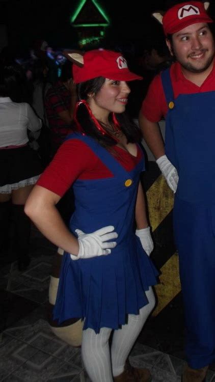 Thumbs Pro Cosplay Babe