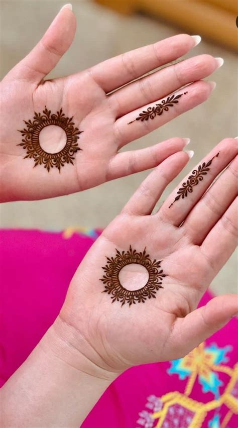 Pin By Swapna Reddy On Mehendi In Henna Tattoo Very Simple