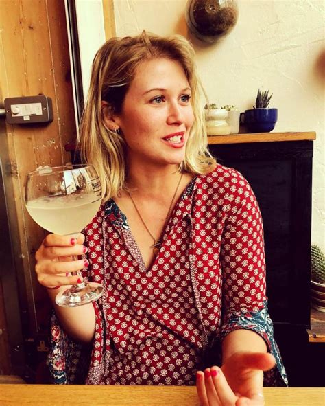 50 Hot And Sexy Rose Reynolds Photos That Will Make Your Day Better