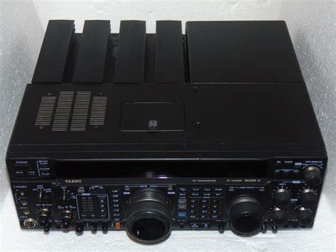 Yaesu Ft 1000mp Mark V 200w Hf Transceiver No Power Supply Parts Or