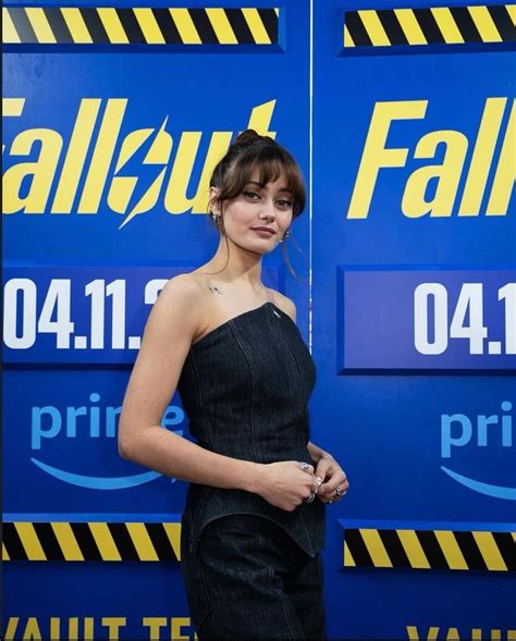 Picture Of Ella Purnell